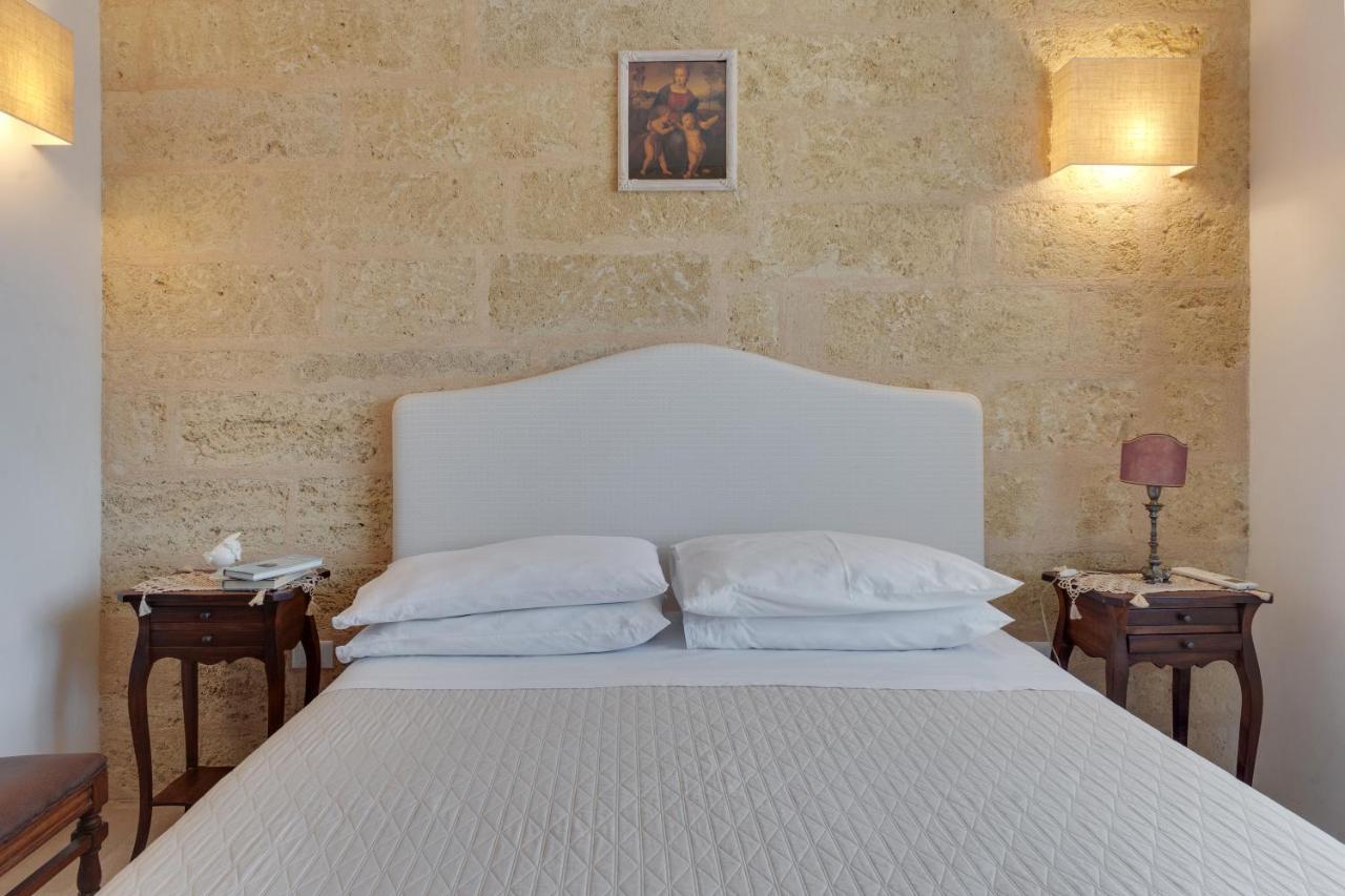 Le Lantane - Luxury Rooms アレッサーノ エクステリア 写真