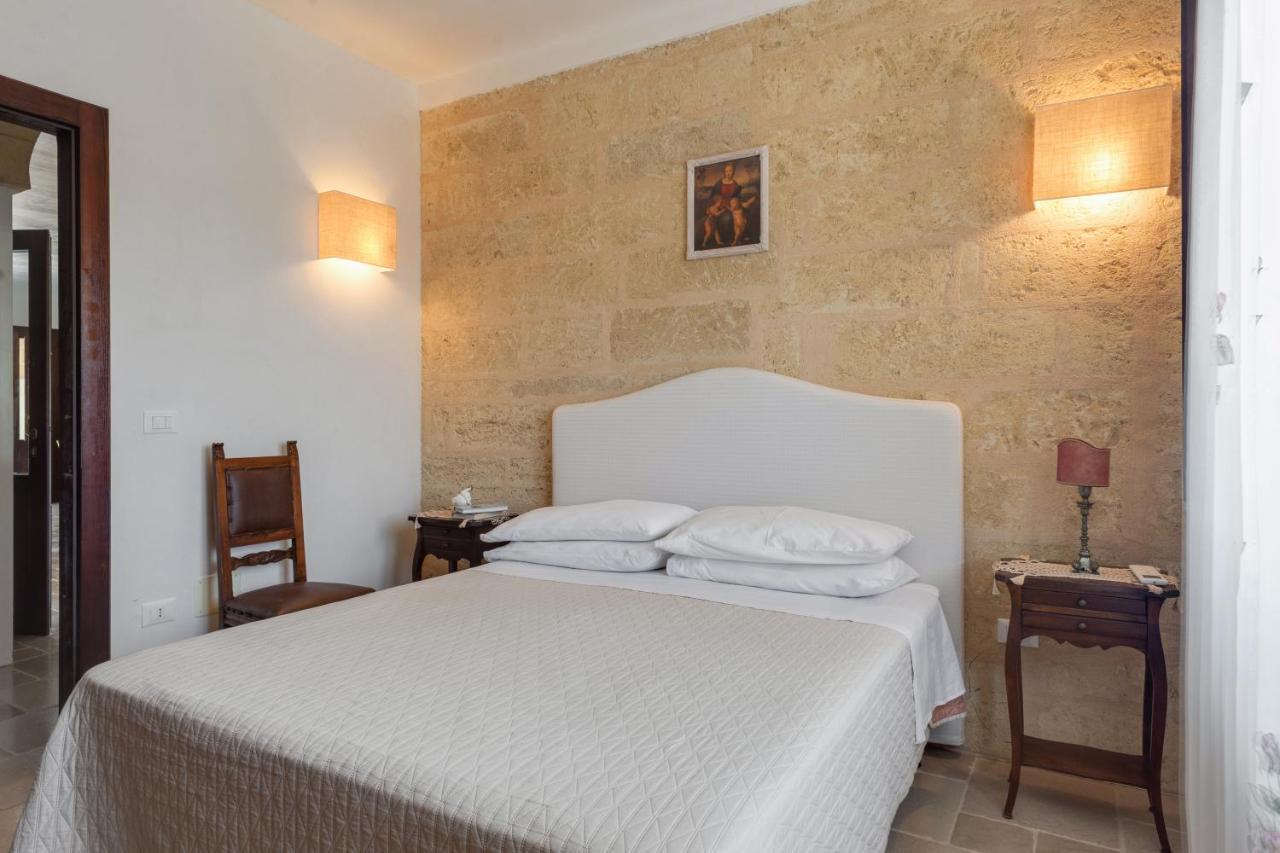 Le Lantane - Luxury Rooms アレッサーノ エクステリア 写真